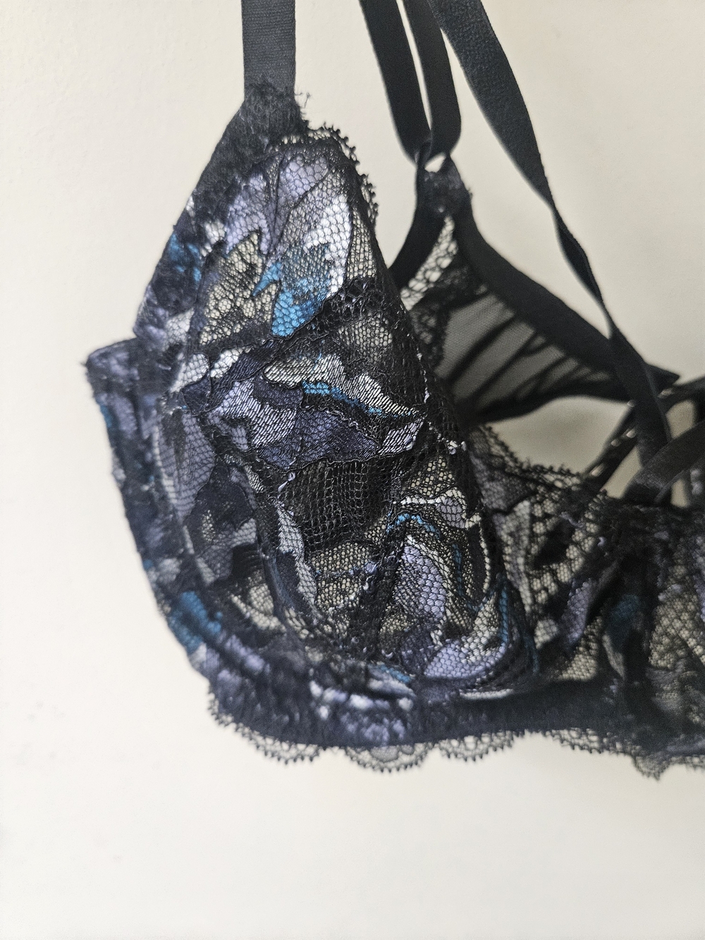 Cosabella Black Lace Underwire Bra with Blue Floral Embroidery - Picture 5 of 13